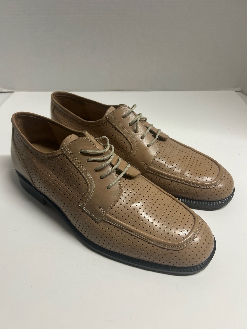 Vintage Men’s Dress Shoes - Stuart McGuire Taupe Hand made Leather Size 12D